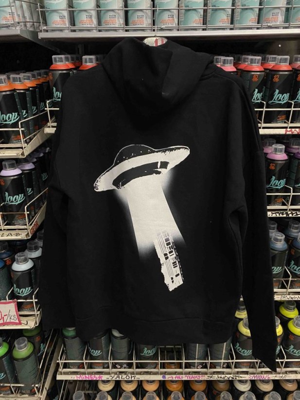 Straight IZM Hoodie - UFO - Black