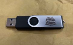 Straight IZM Movie - USB Flash