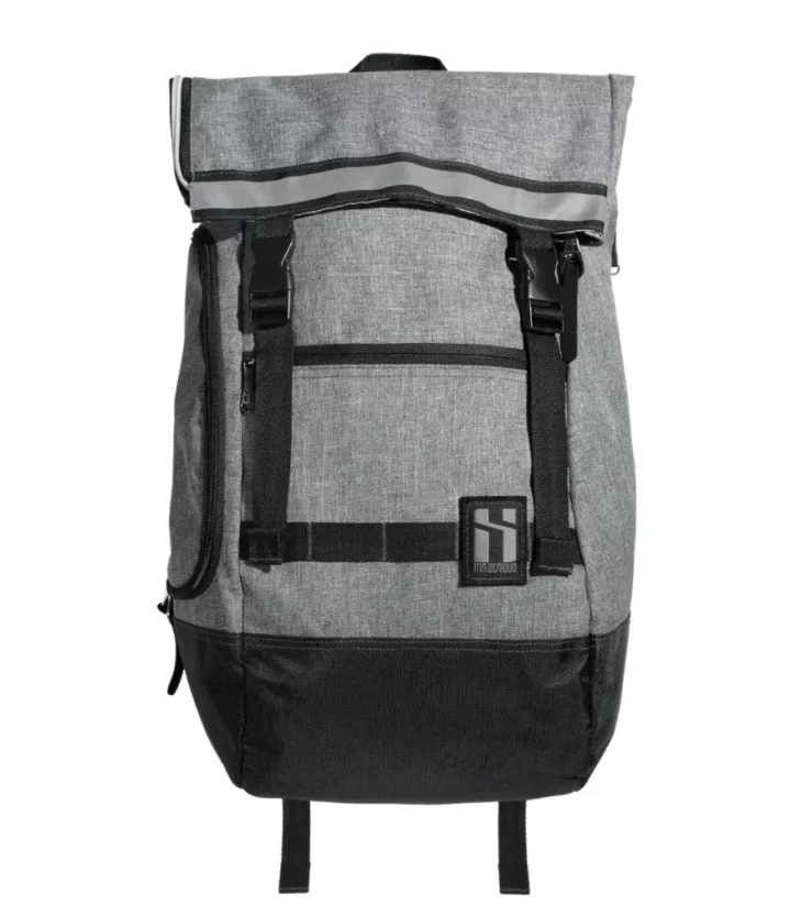 Mr. Serious vs. Said Kinos Wanderer backpack