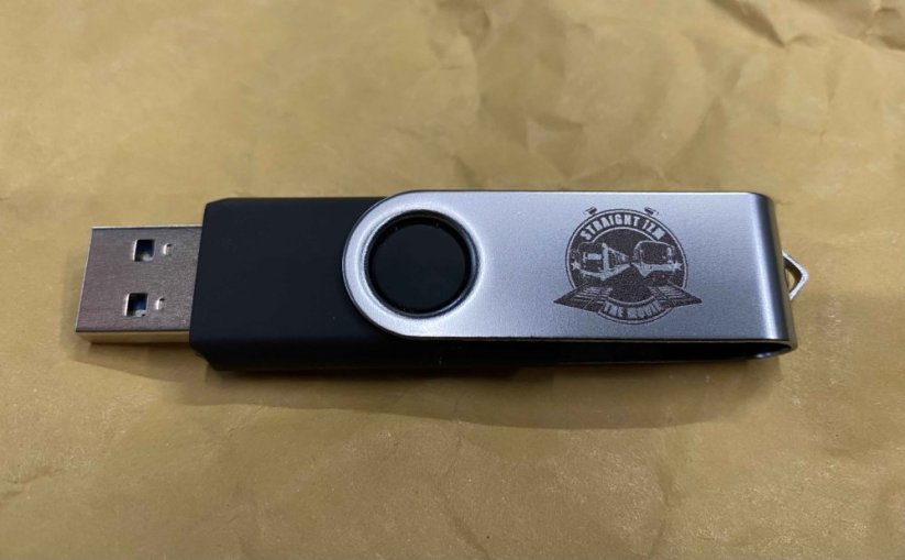 Straight IZM Movie - USB Flash