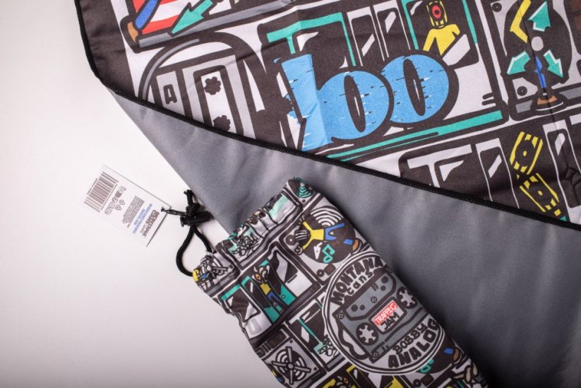 Montana Beach Towel - Traffic Jam by Bobby Analog - Ručník